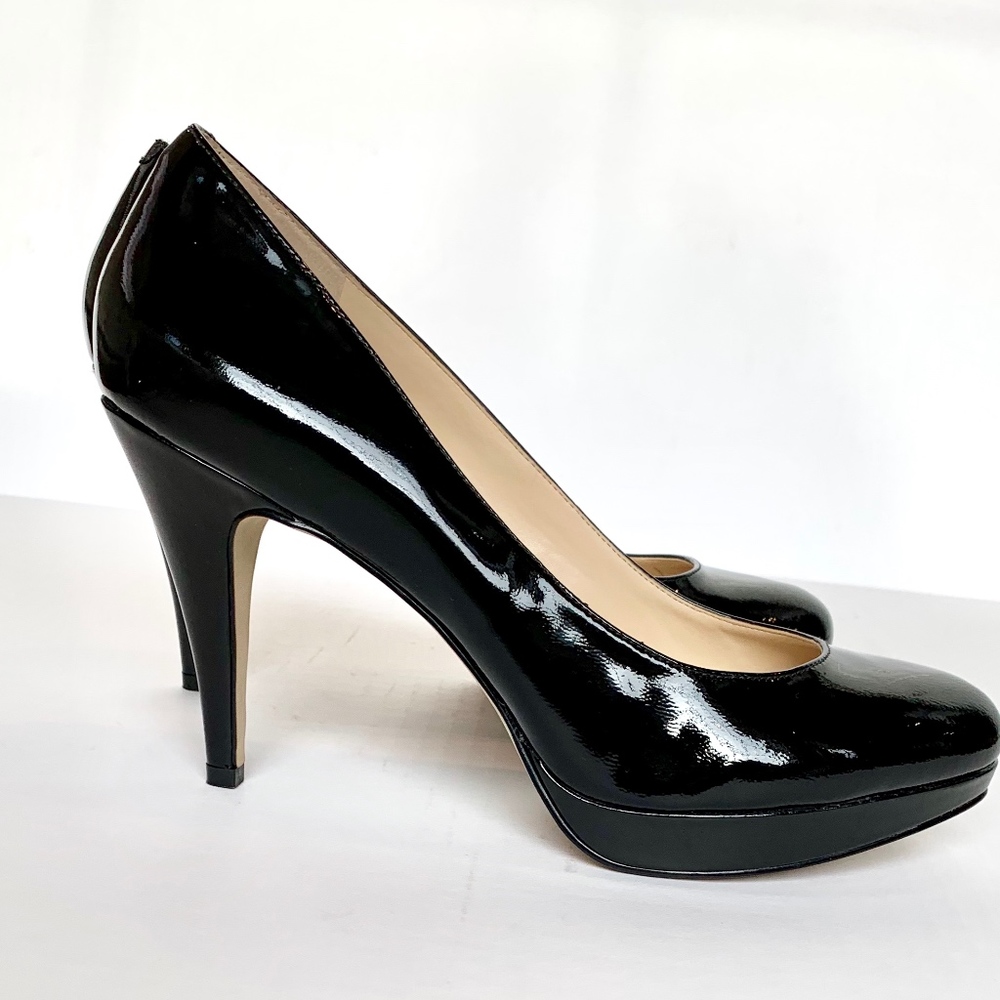 Enzo Angiolini Black Patent Leather Pumps
